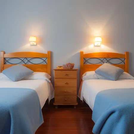 Landhuis Lagun Etxea Pobes