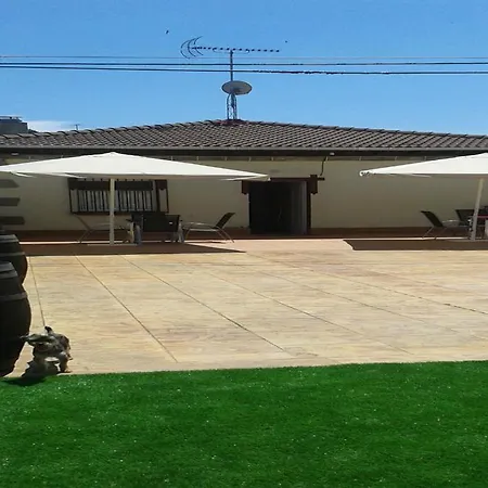 Landhuis Lagun Etxea Pobes