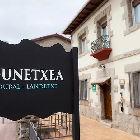 Landhuis Lagun Etxea *